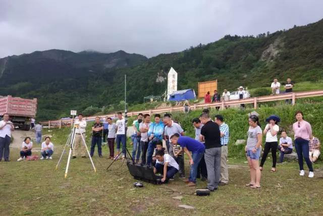 大王叫我来巡山丨无人机发现“滚滚”，发现卧龙